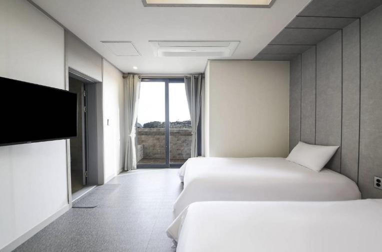 Hotel Haru ซอกวีโพ ภายนอก รูปภาพ