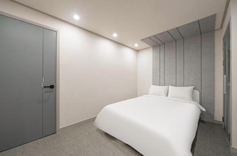Hotel Haru ซอกวีโพ ภายนอก รูปภาพ